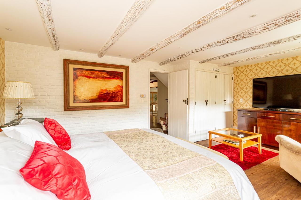 Su Paradise Villa Chales E Suites Correas Екстериор снимка